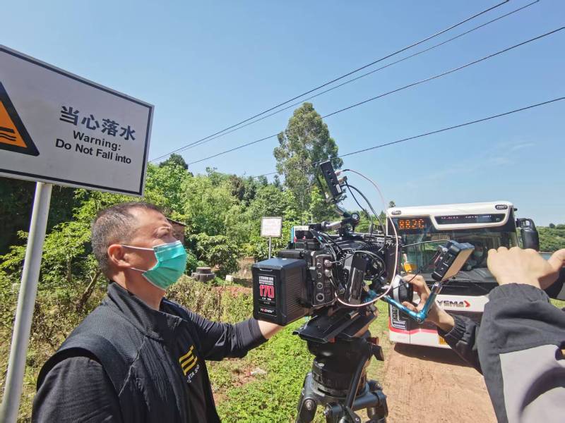 德格县TVC拍摄公司：深耕本地市场，为品牌定制专属拍摄方案